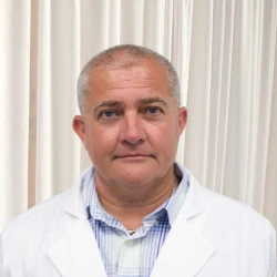 Dr. Szakál Tibor